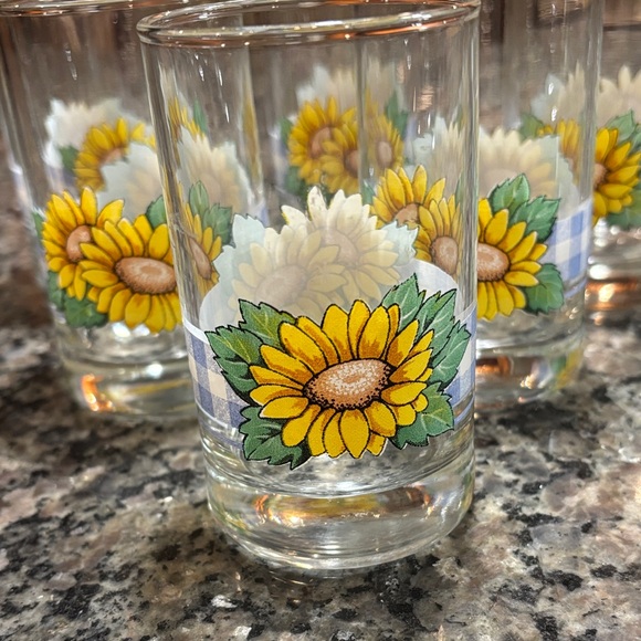 Vintage Corelle Sunsations Juice Glasses - Picture 2 of 4
